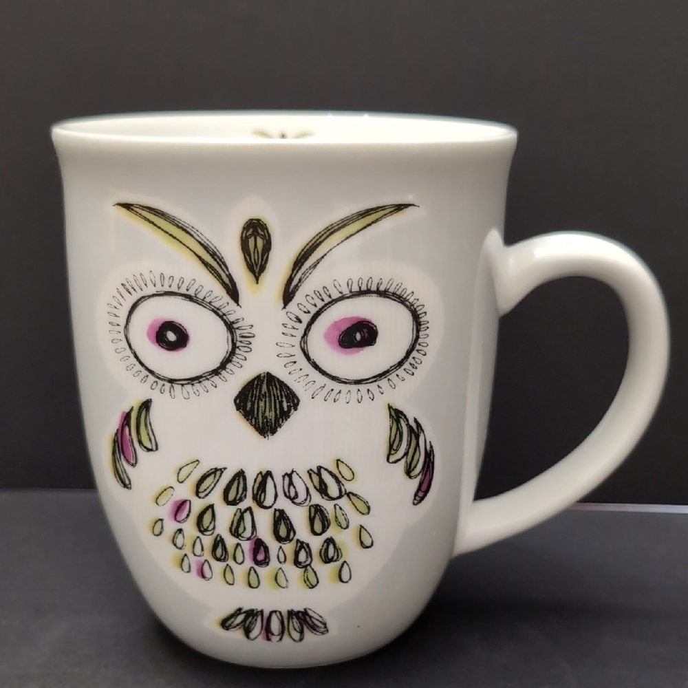 OWLS Collectable Vintage Design White Ceramic Mug